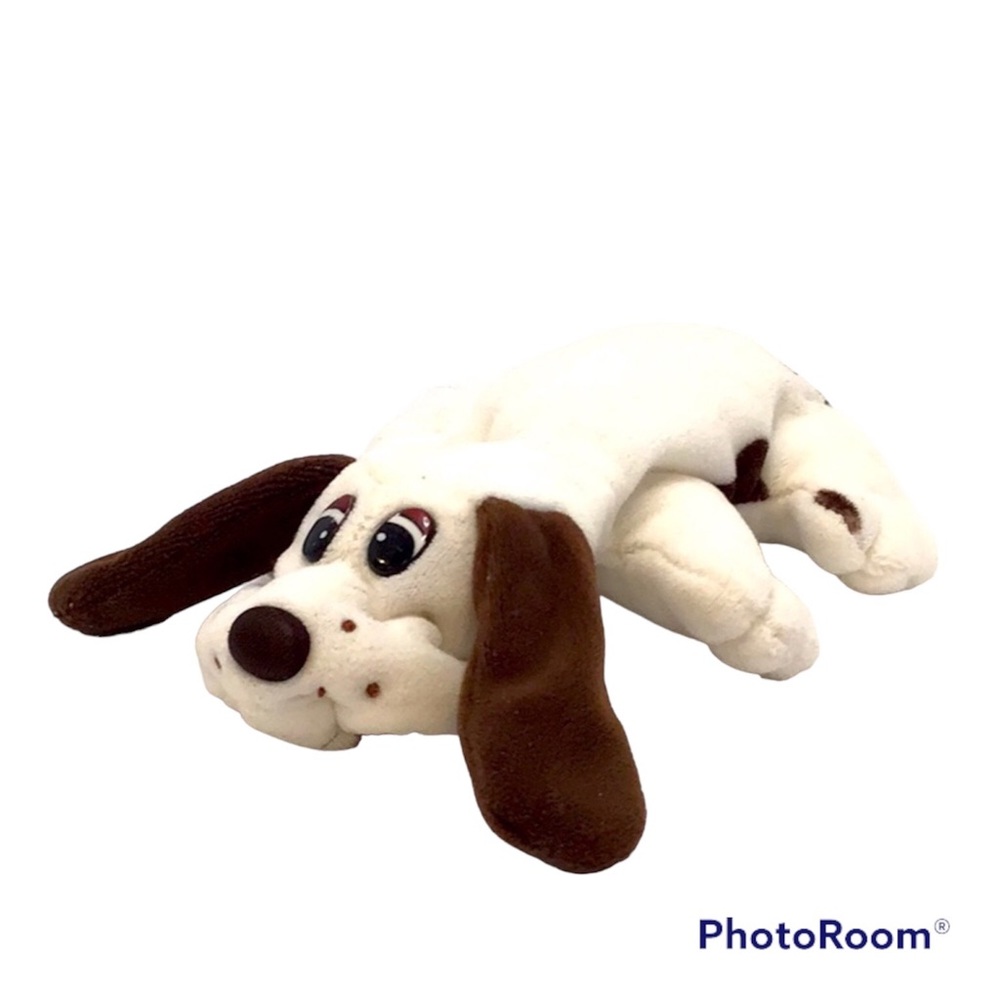 💚 Vintage Pound Puppy